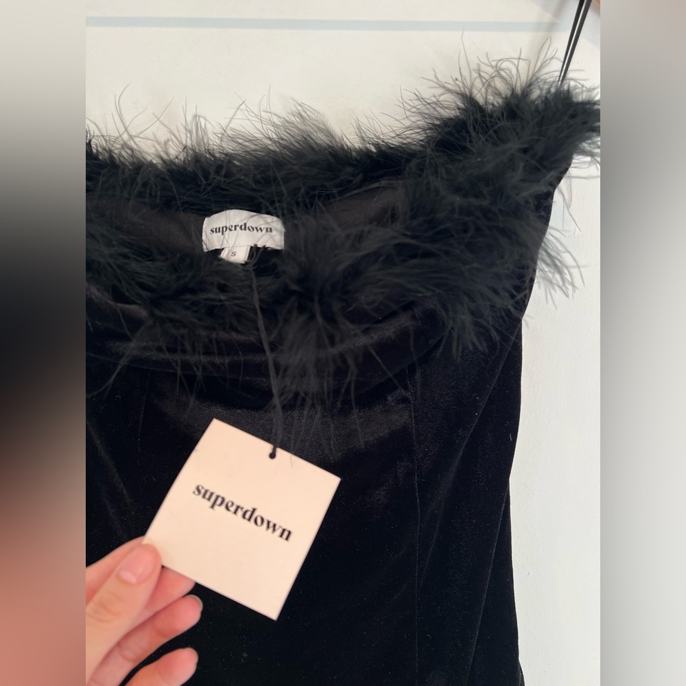 NWT Superdown Symone feather and velvet mini party dress black small strapless - Picture 9 of 11